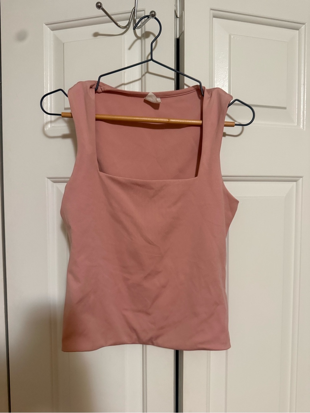 Women's pink Square Neck Tank Top